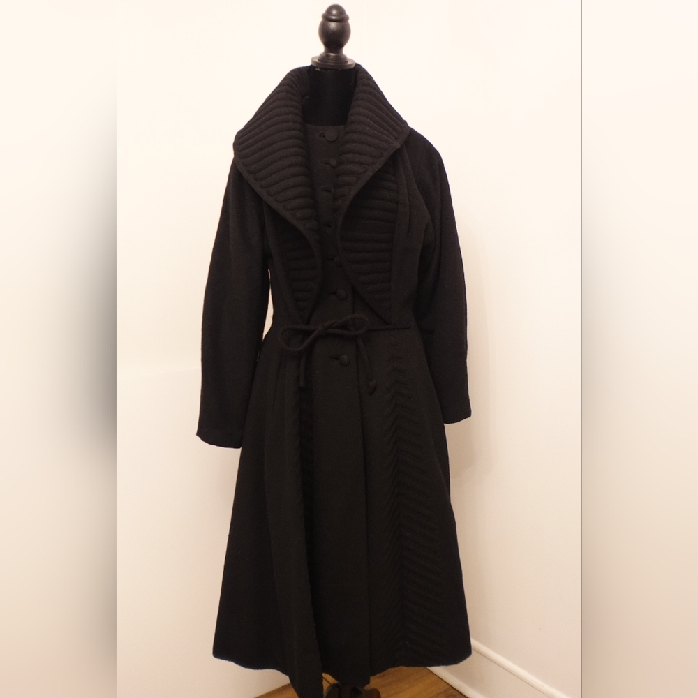Vintage 1950s LILLI ANN Princess Coat / RARE 50s  Heavy Wool Quilted Full Skirt